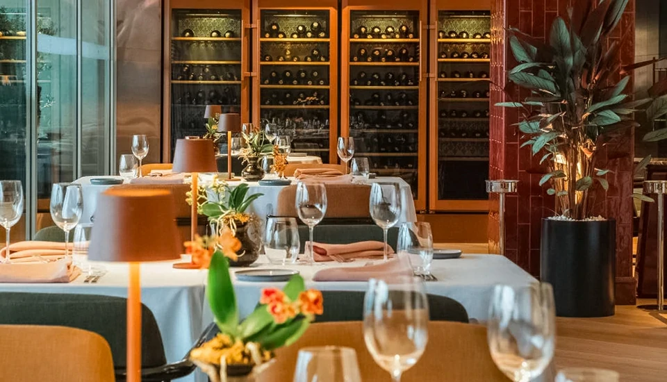 هتل سوئیس اوتل بویوک افس ازمیر